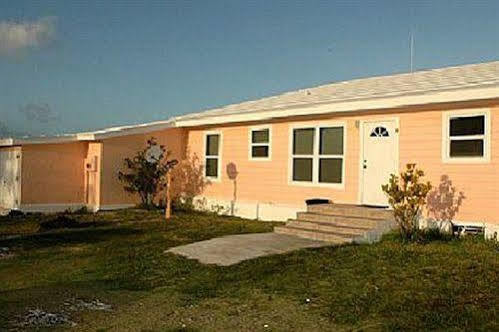 Pelican Beach Villas Marsh Harbour Bagian luar foto