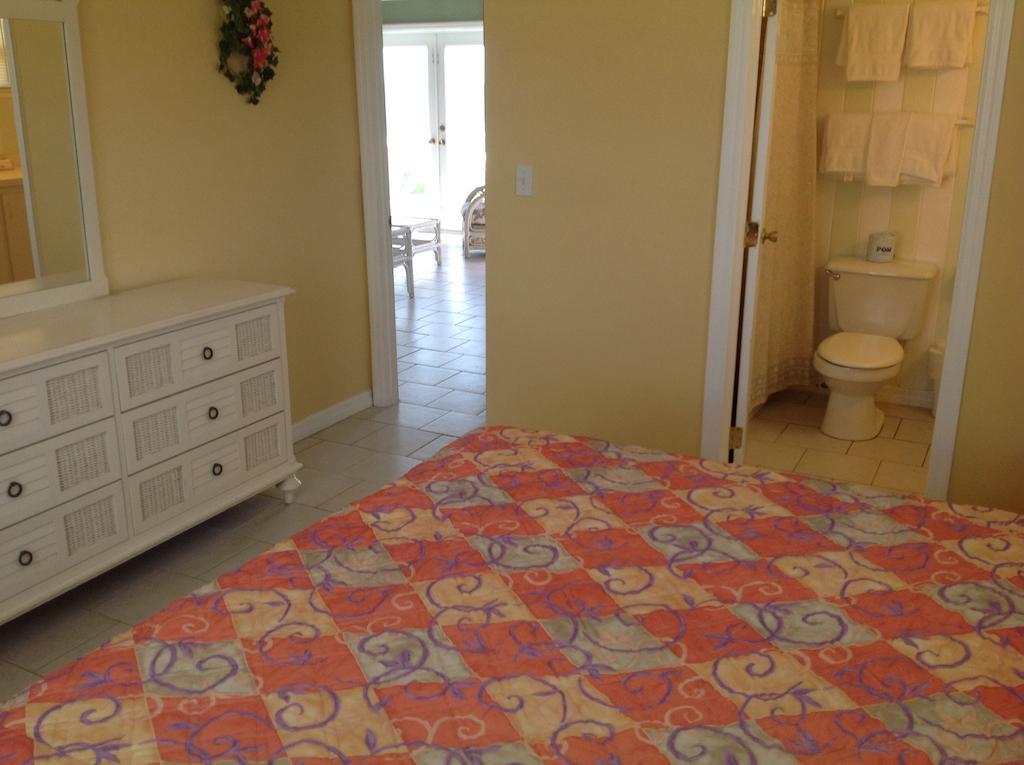 Pelican Beach Villas Marsh Harbour Bagian luar foto