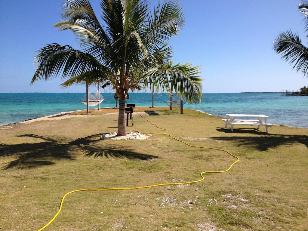 Pelican Beach Villas Marsh Harbour Bagian luar foto